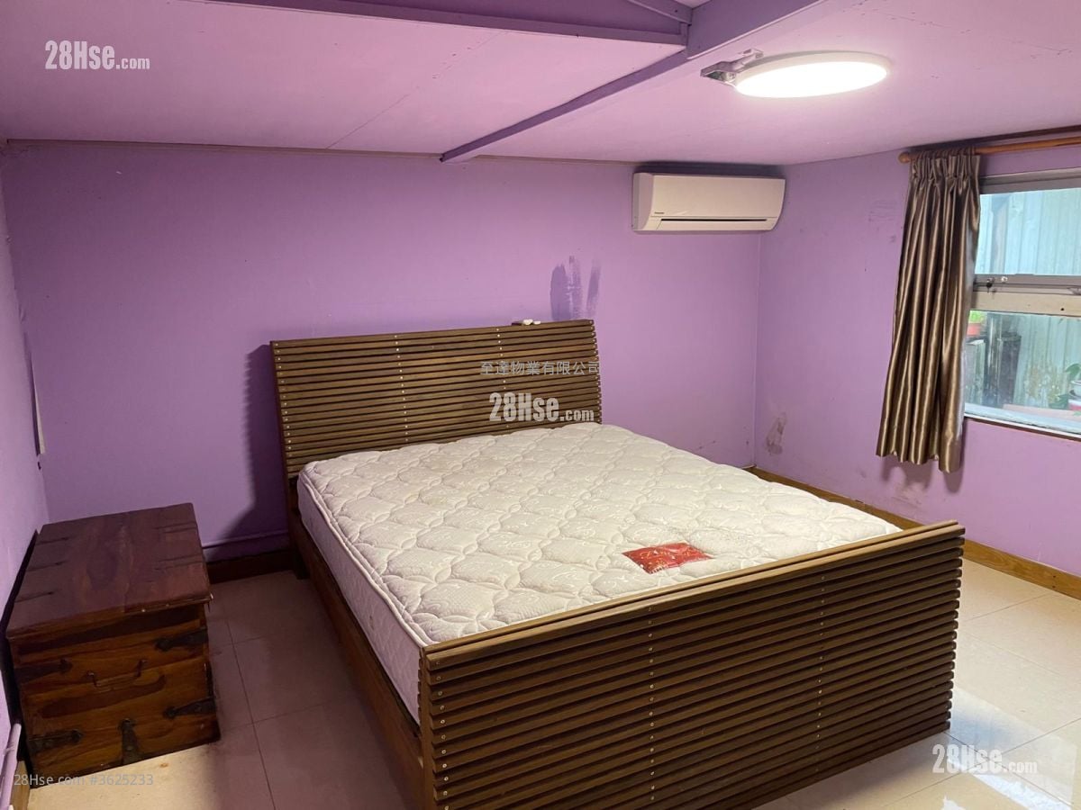 村屋 租盤 4 房 , 2 浴室