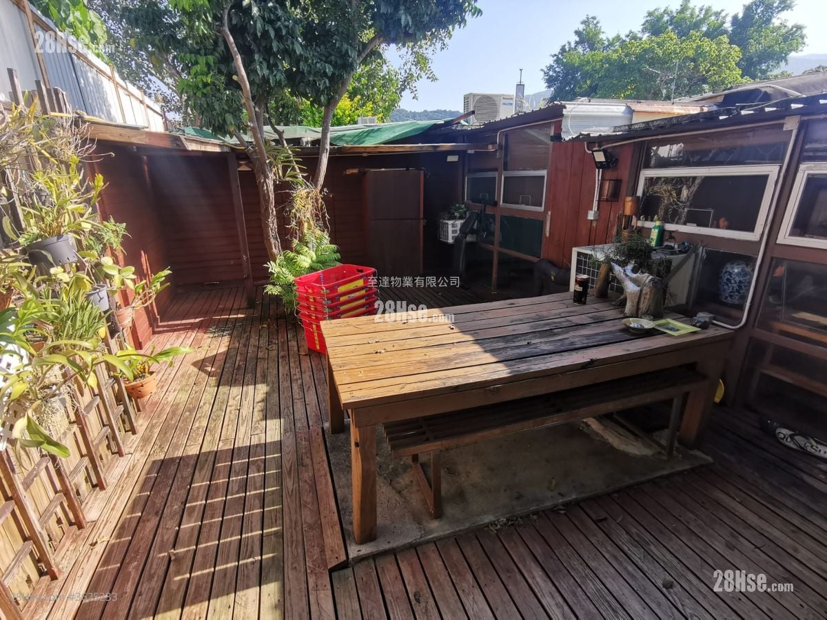 村屋 租盤 4 房 , 2 浴室