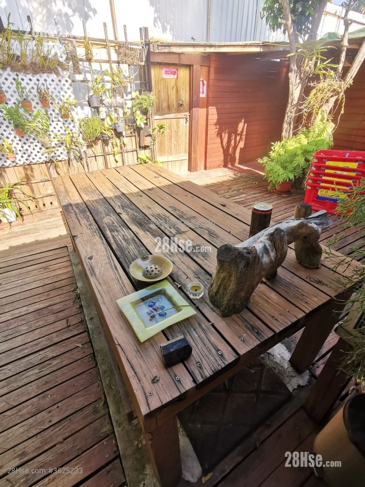 村屋 租盤 4 房 , 2 浴室