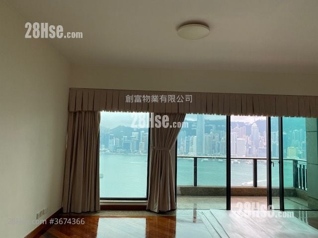 The Arch Rental 1,955 ft²