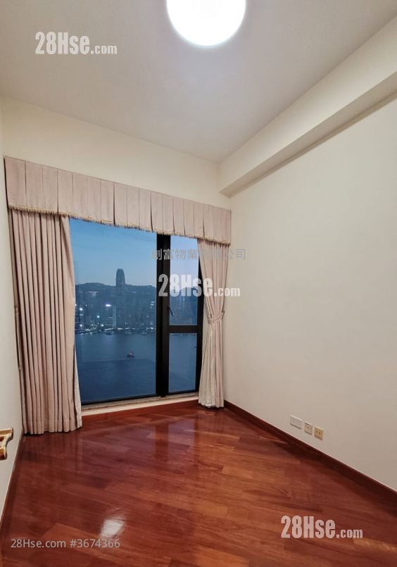 The Arch Rental 1,955 ft²