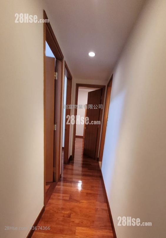 The Arch Rental 1,955 ft²