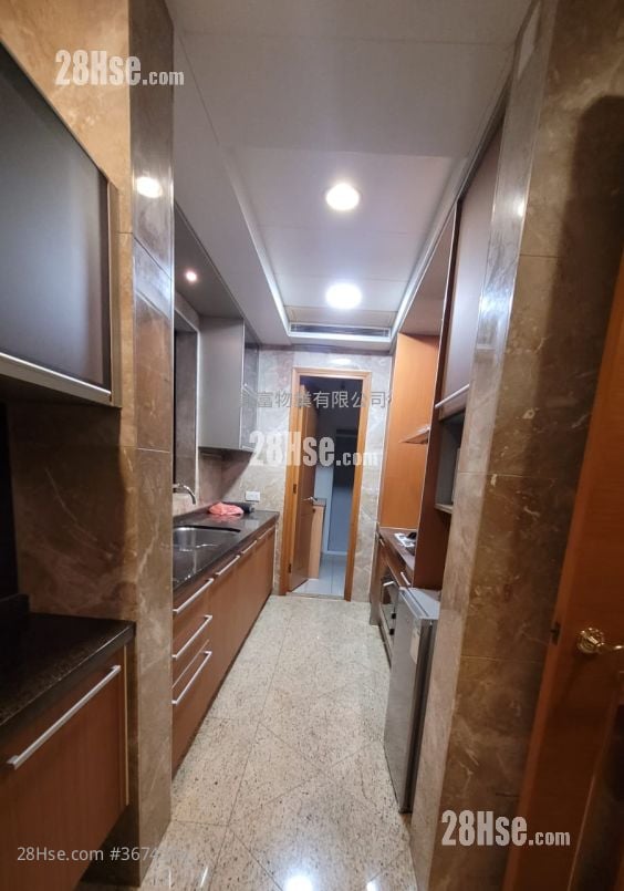 The Arch Rental 1,955 ft²