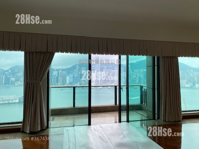 The Arch Rental 1,955 ft²