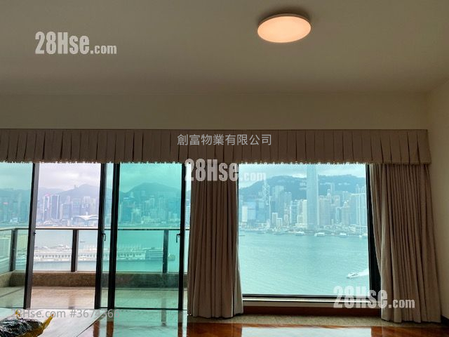 The Arch Rental 1,955 ft²