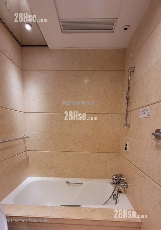 The Arch Rental 1,955 ft²