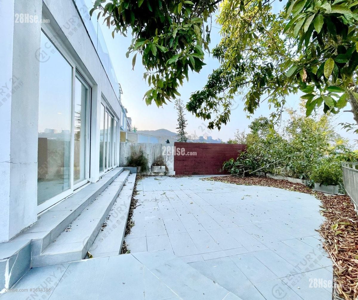 Pik Sha Garden Sell 3 Bedrooms 1,438 ft²