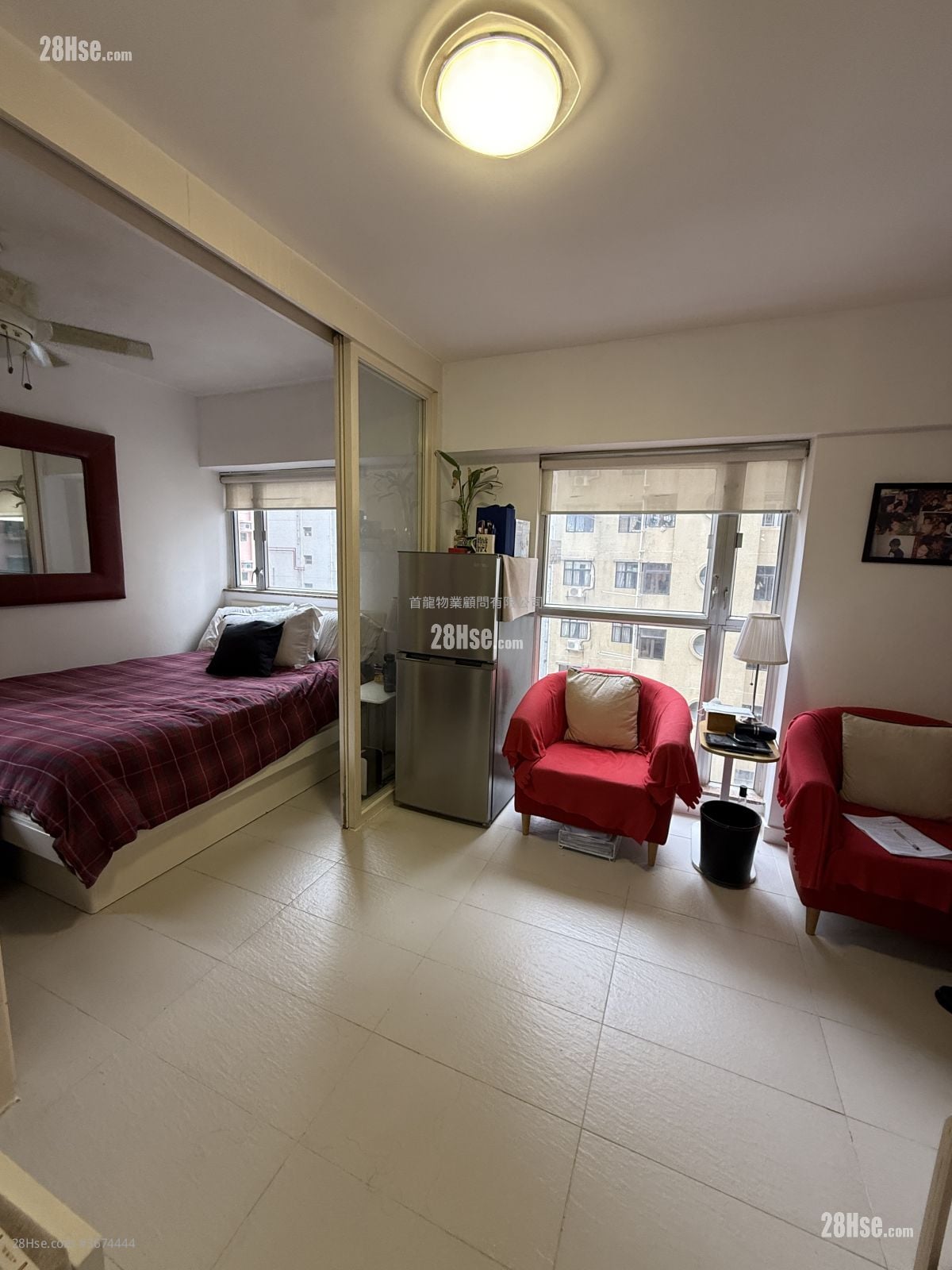 Richland Court Sell 1 Bedroom , 1 Bathroom 262 ft²