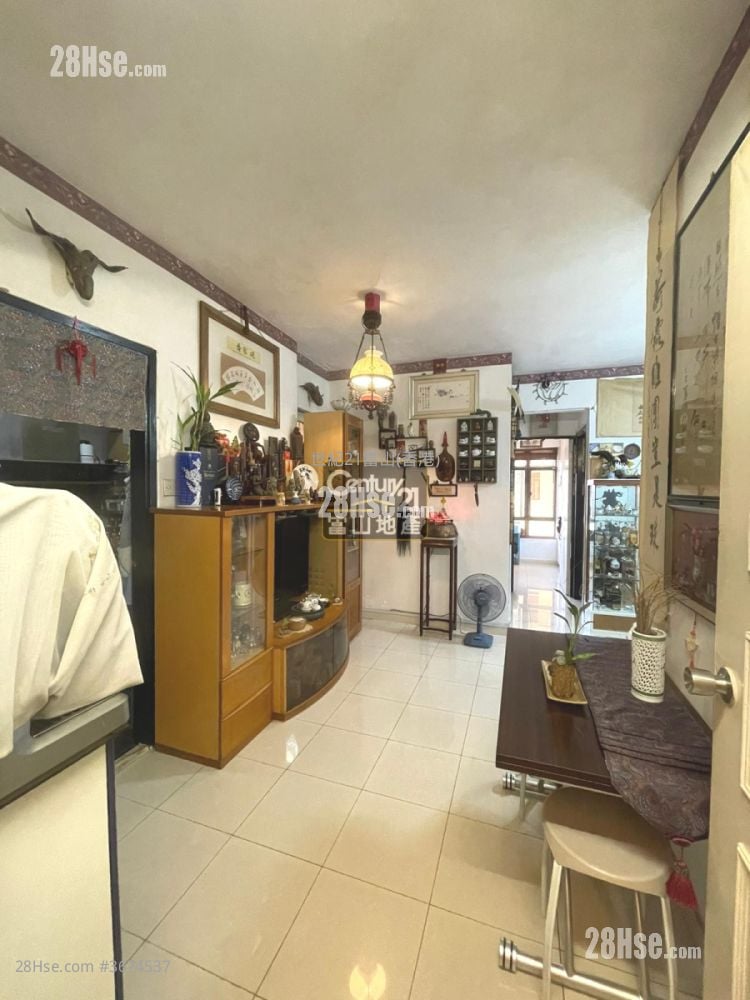 威豪花園 售盤 2 房 , 1 浴室 435 平方呎