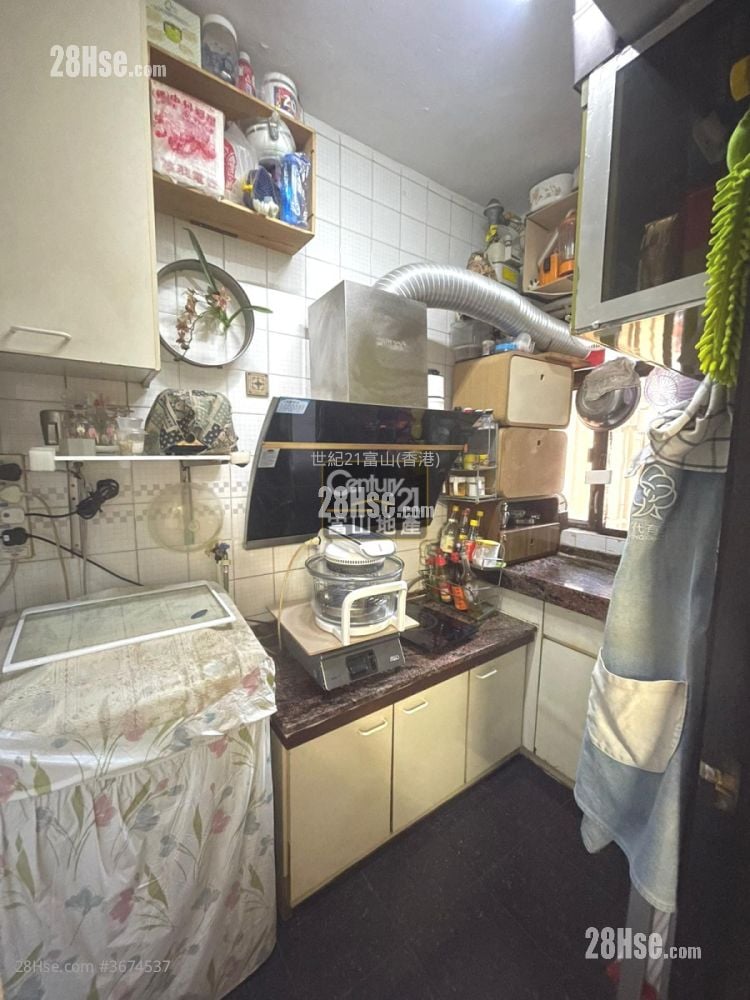 威豪花園 售盤 2 房 , 1 浴室 435 平方呎