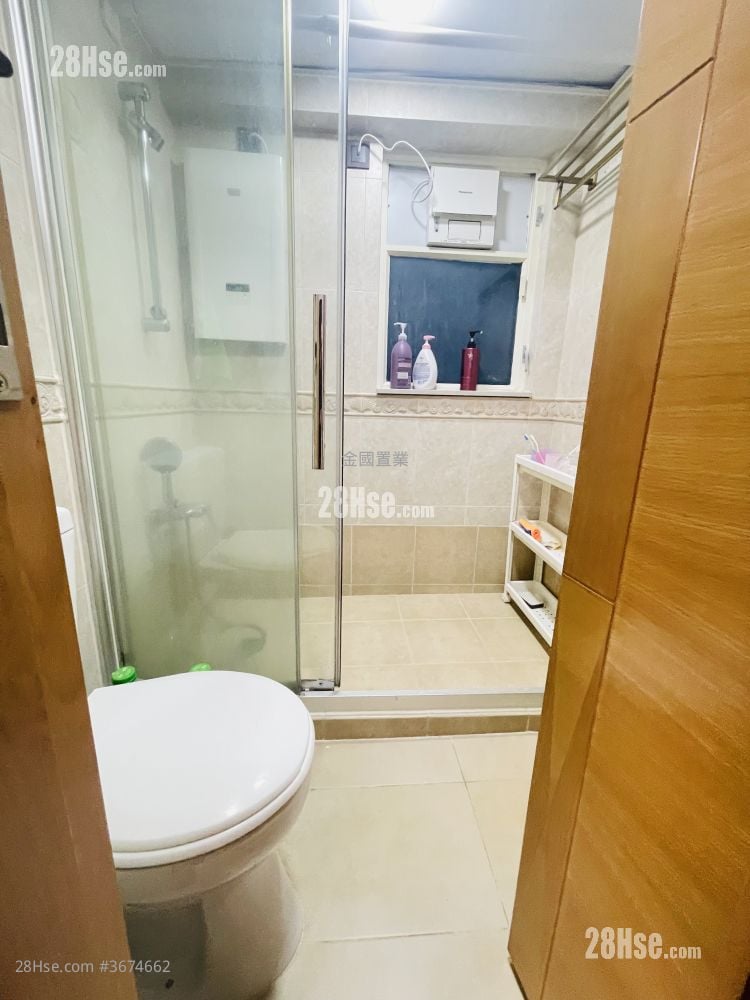 金宝楼 租盘 349 平方尺