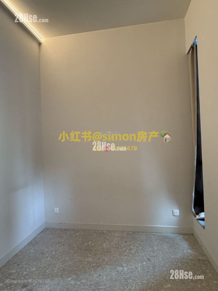 The Holborn Sell Studio , 1 Bathroom 202 ft²