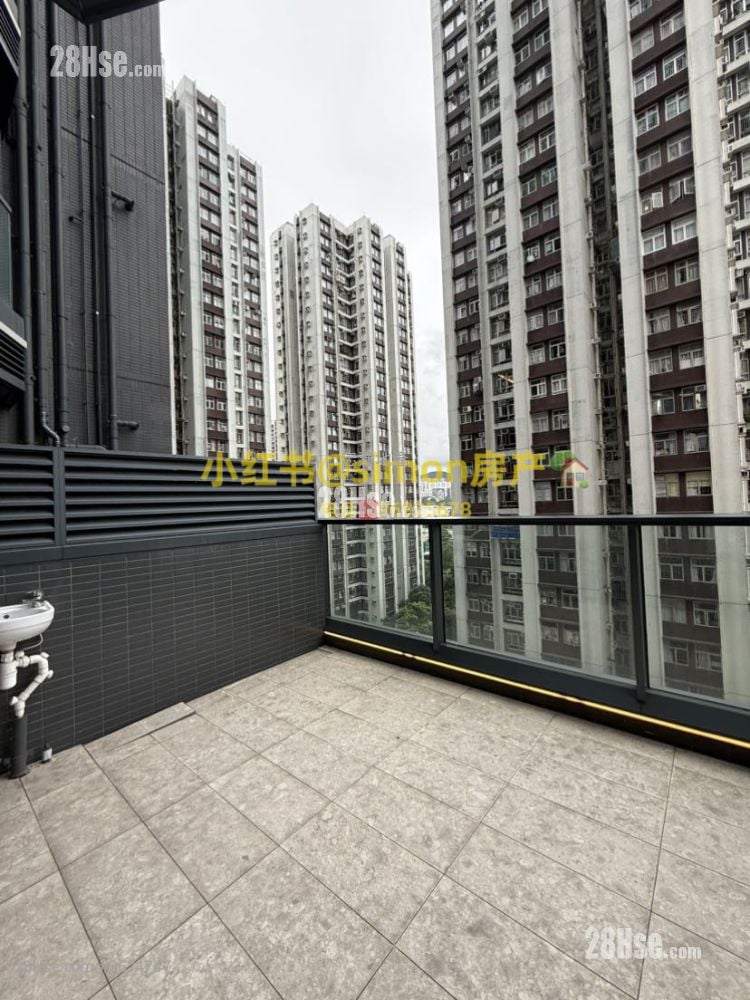 The Holborn Sell Studio , 1 Bathroom 202 ft²