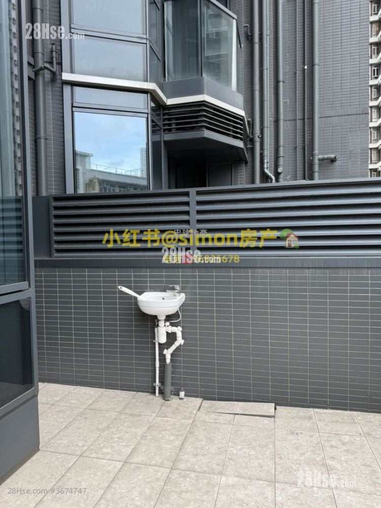 The Holborn Sell Studio , 1 Bathroom 202 ft²