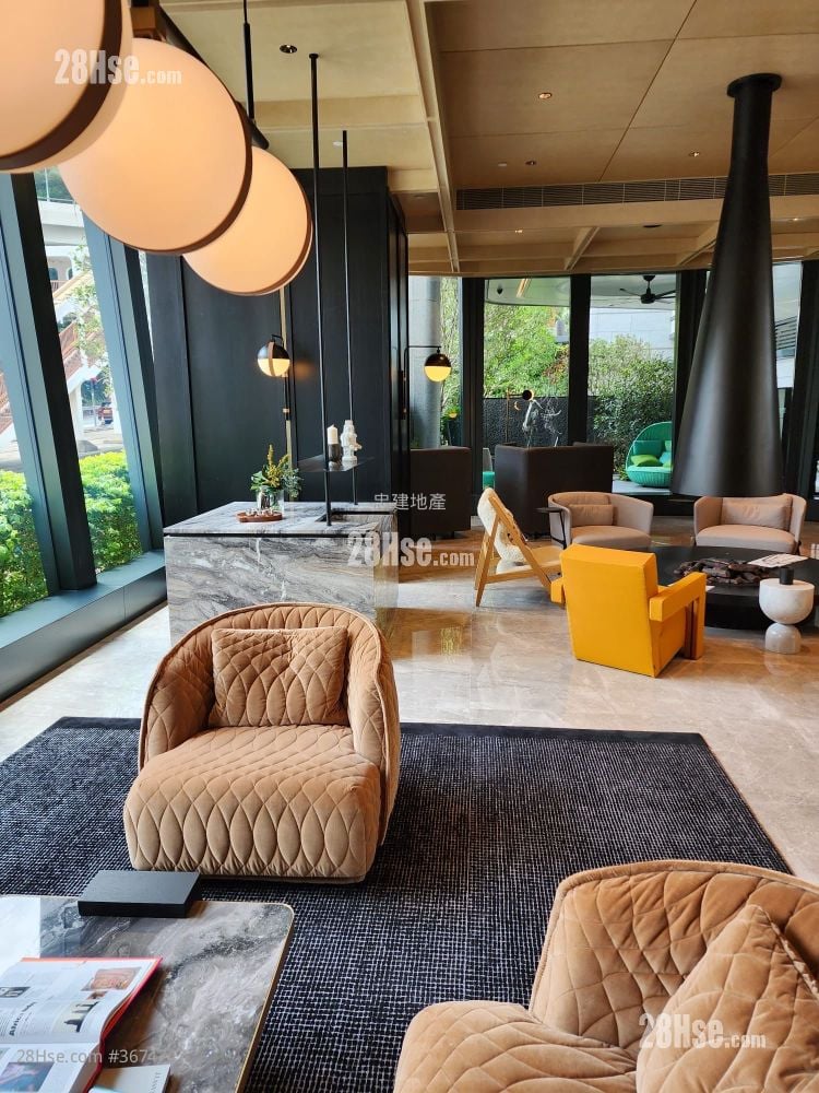 The Holborn Sell Studio , 1 Bathroom 202 ft²