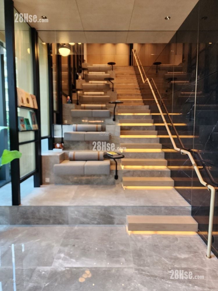 The Holborn Sell Studio , 1 Bathroom 202 ft²