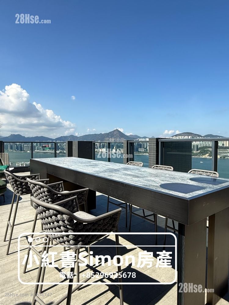 The Holborn Sell Studio , 1 Bathroom 202 ft²