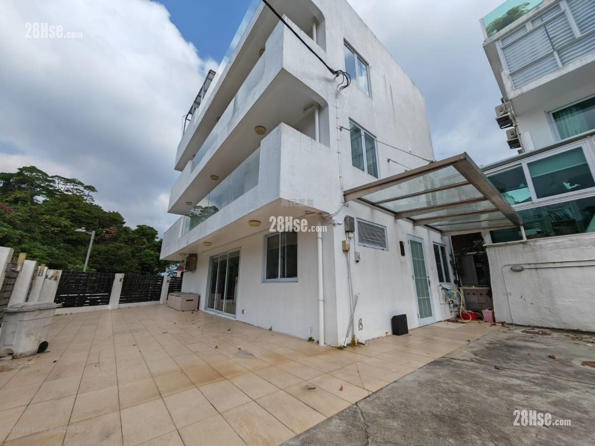 村屋 售盘 4 房 2,100 平方尺