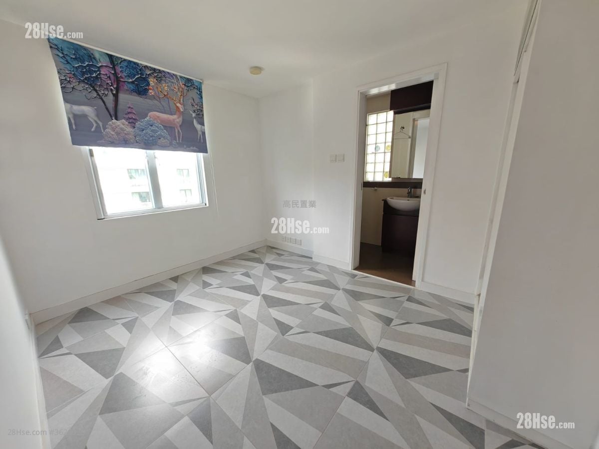 村屋 售盘 4 房 2,100 平方尺