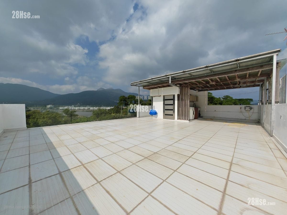 村屋 售盘 4 房 2,100 平方尺