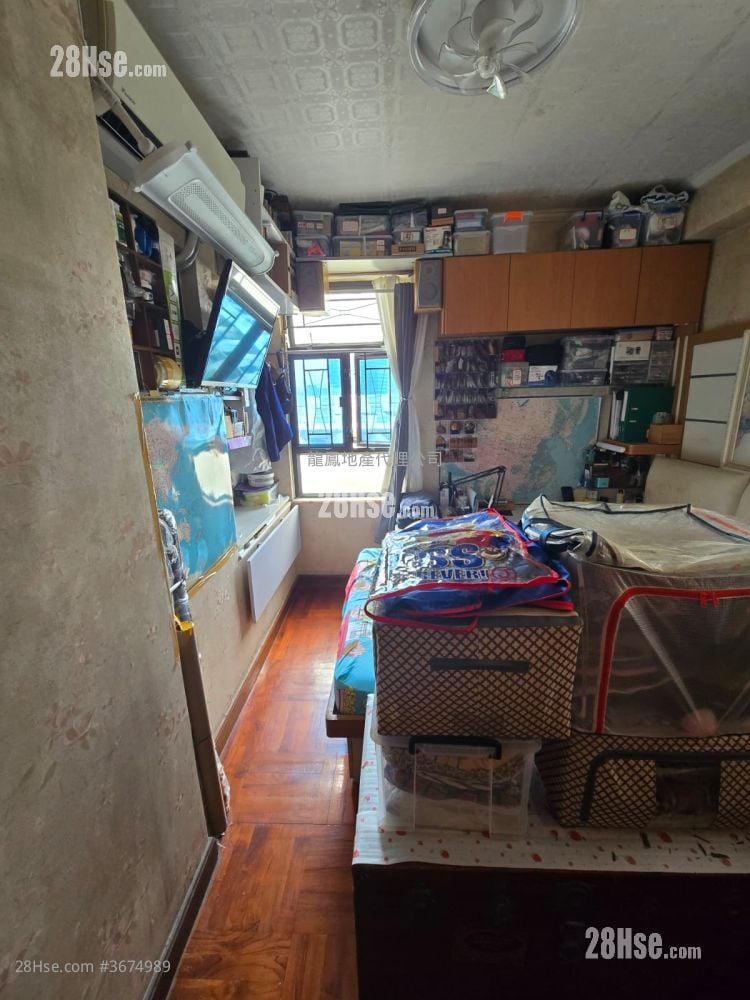 骏发花园 售盘 700 平方尺