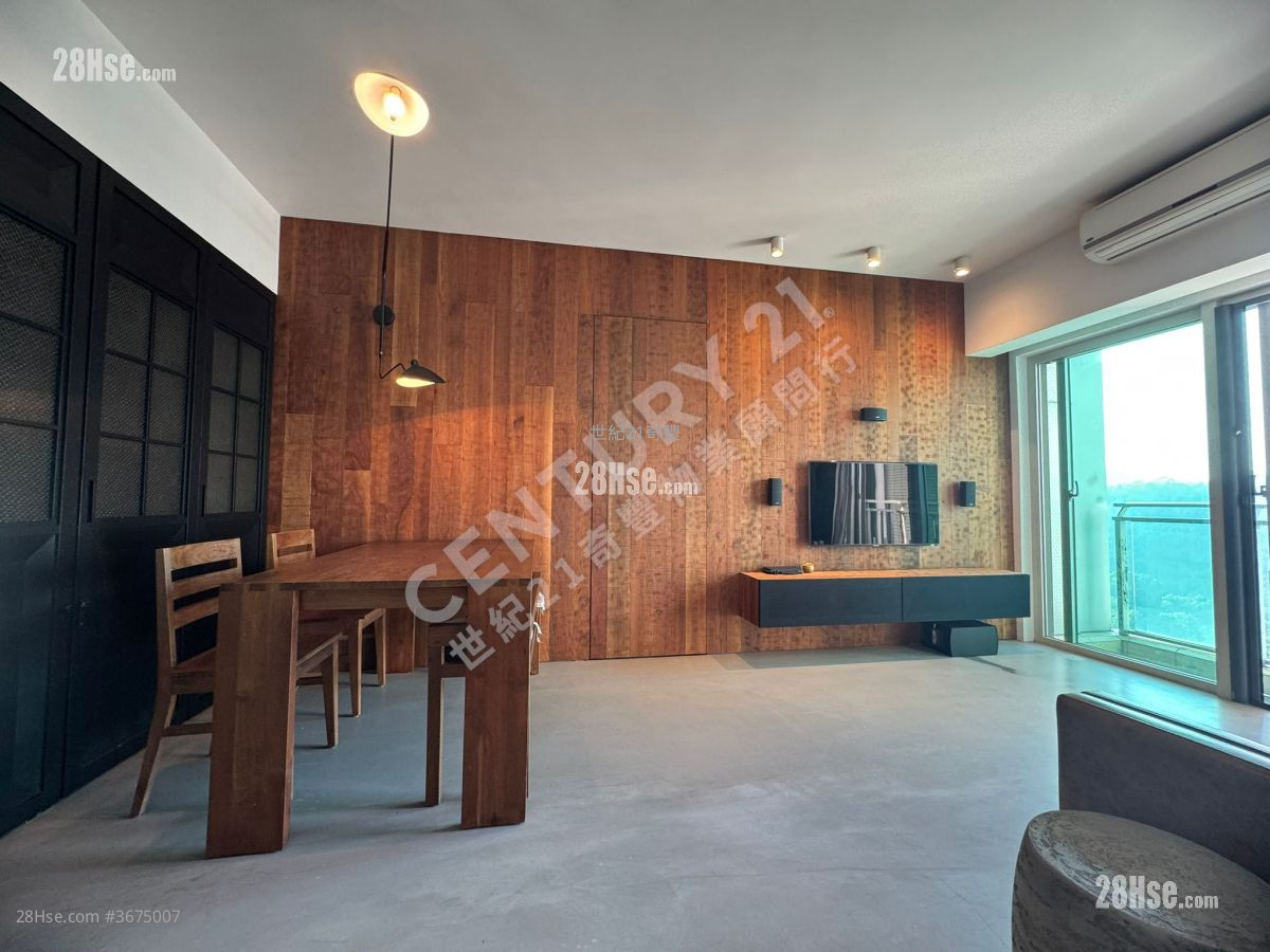 名城 售盘 3 房 , 2 浴室 785 平方尺