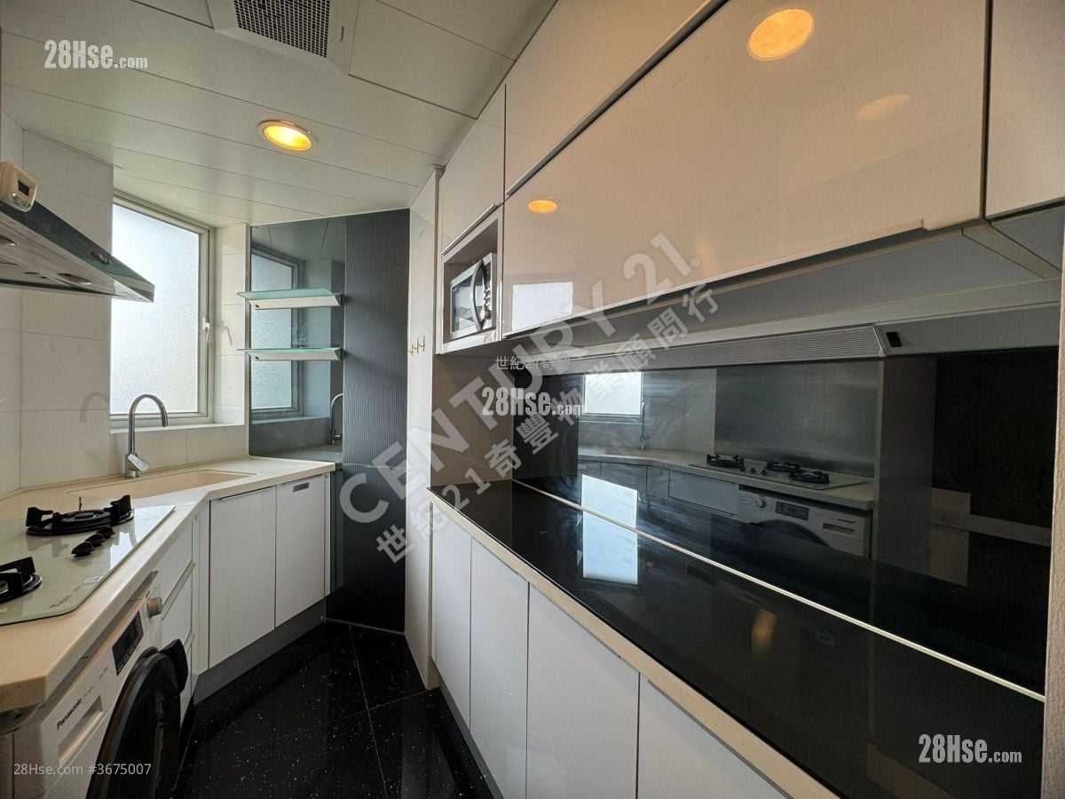 名城 售盘 3 房 , 2 浴室 785 平方尺