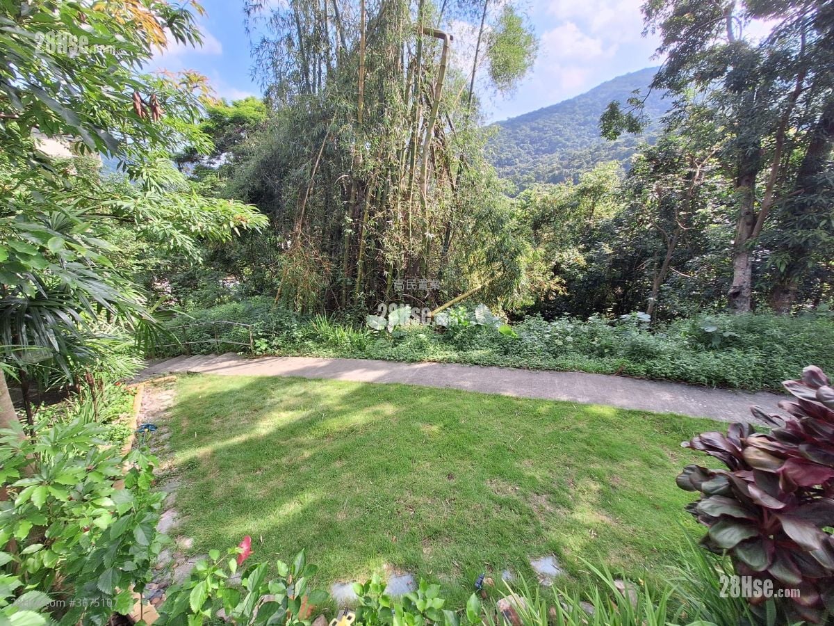 Ho Chung Sell 4 Bedrooms , 3 Bathrooms 2,100 ft²