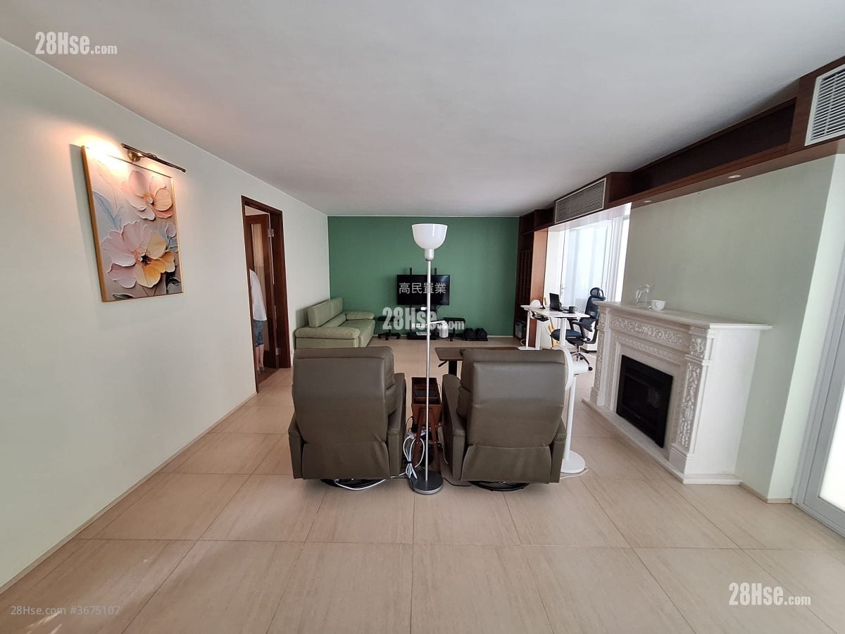 Ho Chung Sell 4 Bedrooms , 3 Bathrooms 2,100 ft²