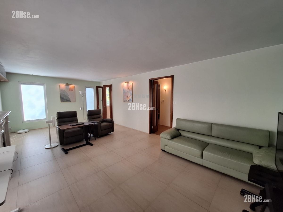 Ho Chung Sell 4 Bedrooms , 3 Bathrooms 2,100 ft²
