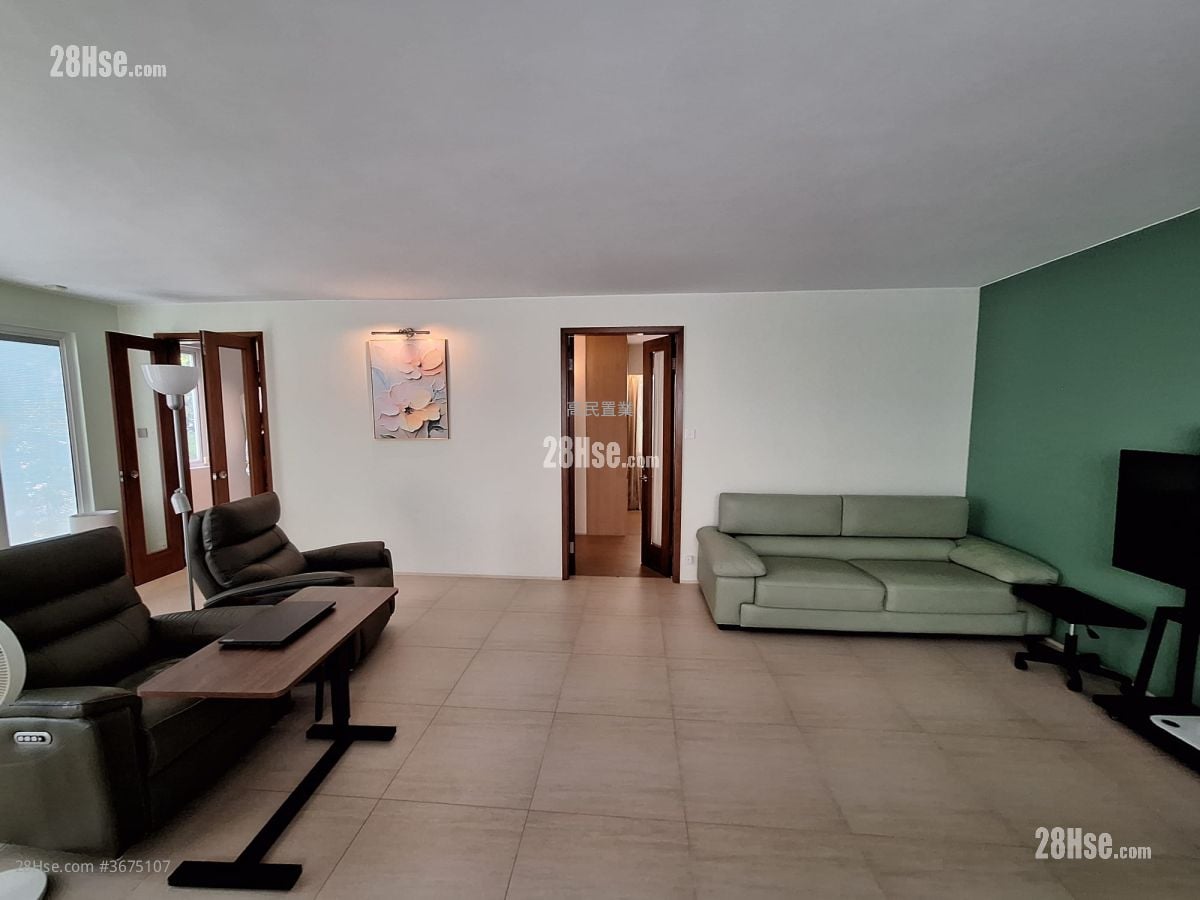 Ho Chung Sell 4 Bedrooms , 3 Bathrooms 2,100 ft²