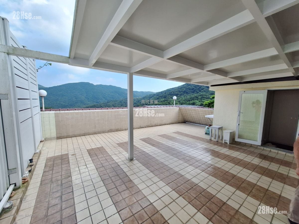 Ho Chung Sell 4 Bedrooms , 3 Bathrooms 2,100 ft²