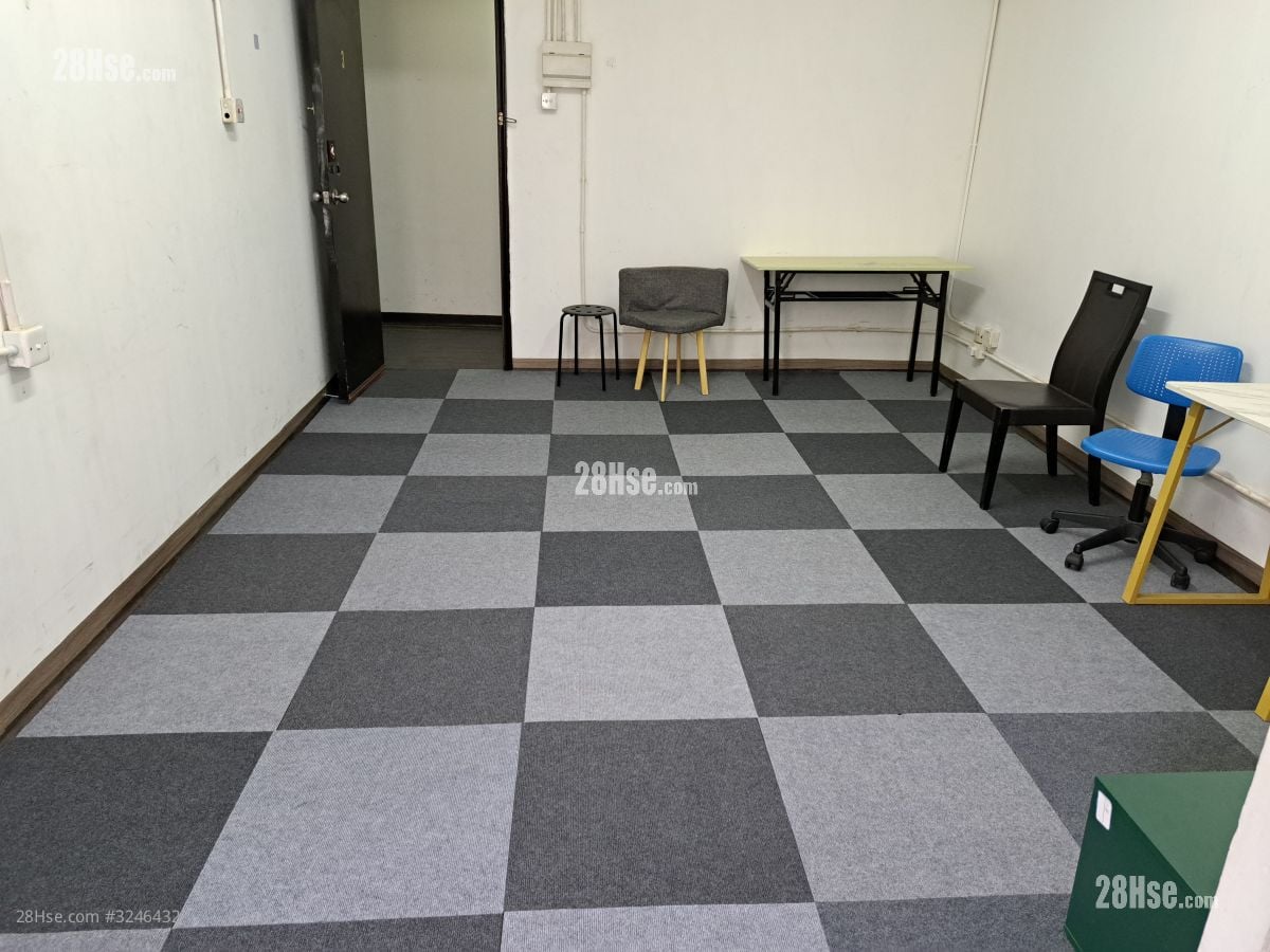 Winfield Industrial Building Rental 220 ft²