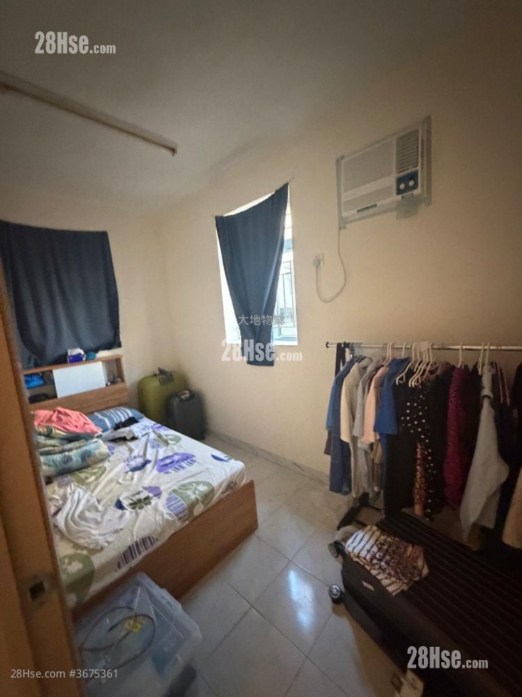 Yeung Siu Hang Tsuen  Sell 1 Bedroom , 1 Bathroom