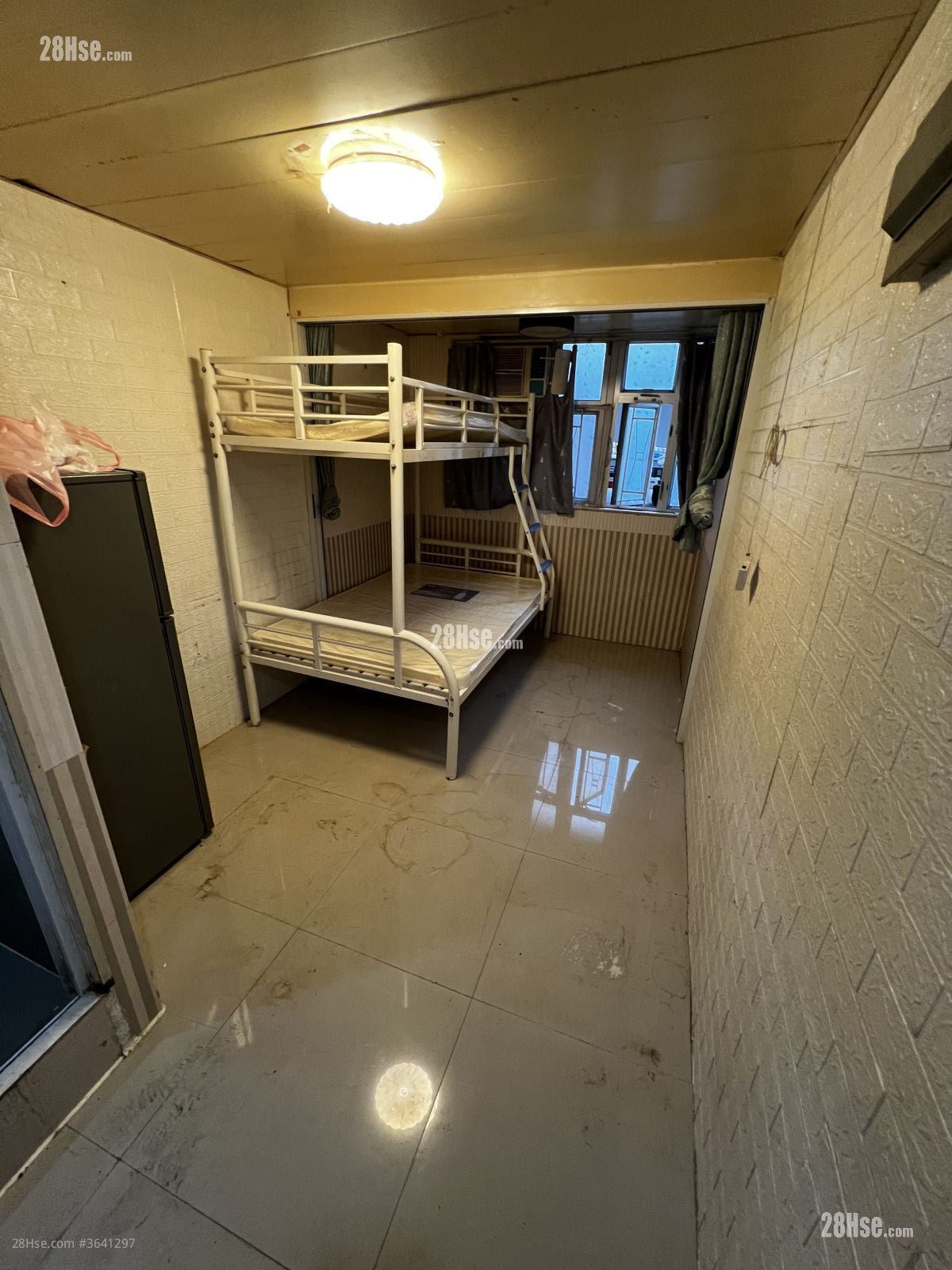 Yen Kwong Mansion Rental 1 Bedroom , 1 Bathroom 150 ft²