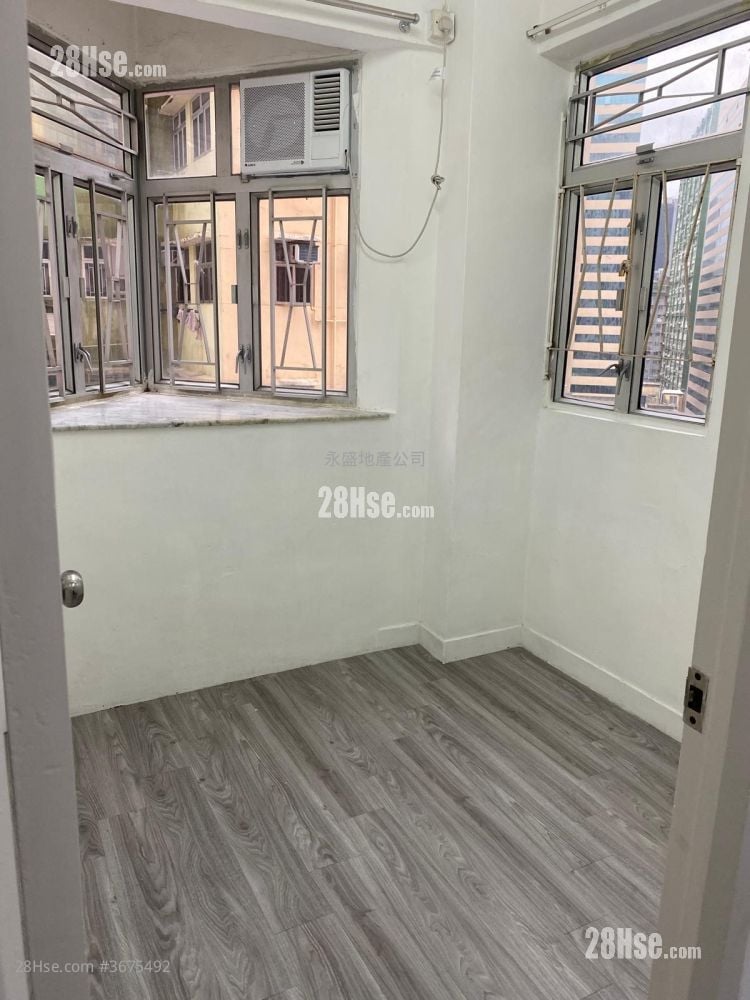 豪华阁 租盘 2 房 , 1 浴室 282 平方尺