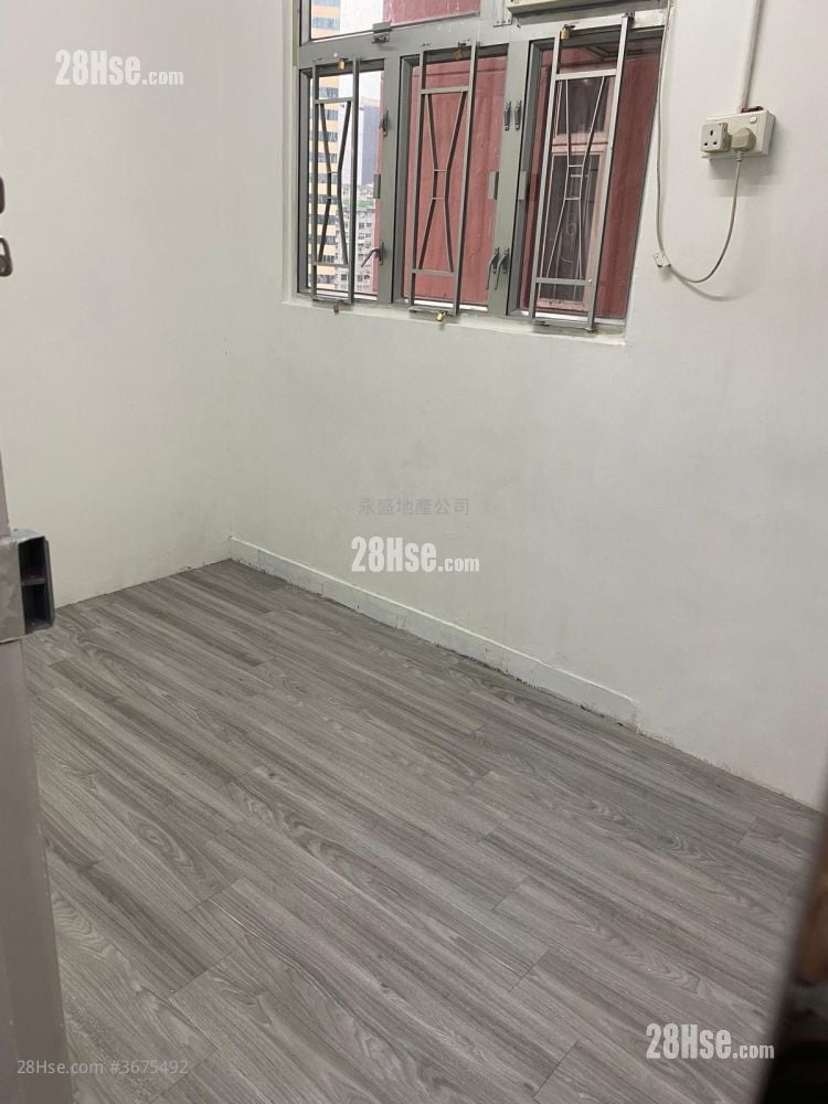 豪华阁 租盘 2 房 , 1 浴室 282 平方尺