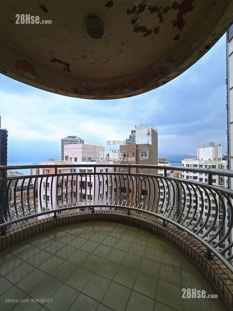 Kingsfield Tower Sell 3 Bedrooms , 2 Bathrooms 854 ft²