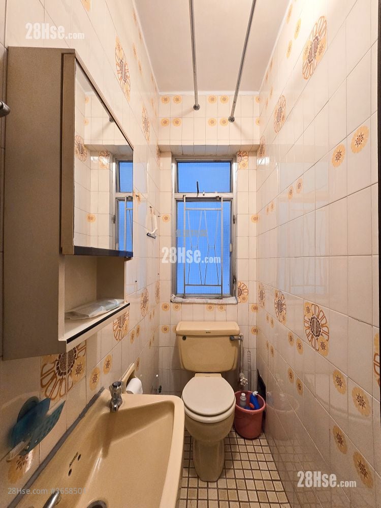 Kingsfield Tower Sell 3 Bedrooms , 2 Bathrooms 854 ft²