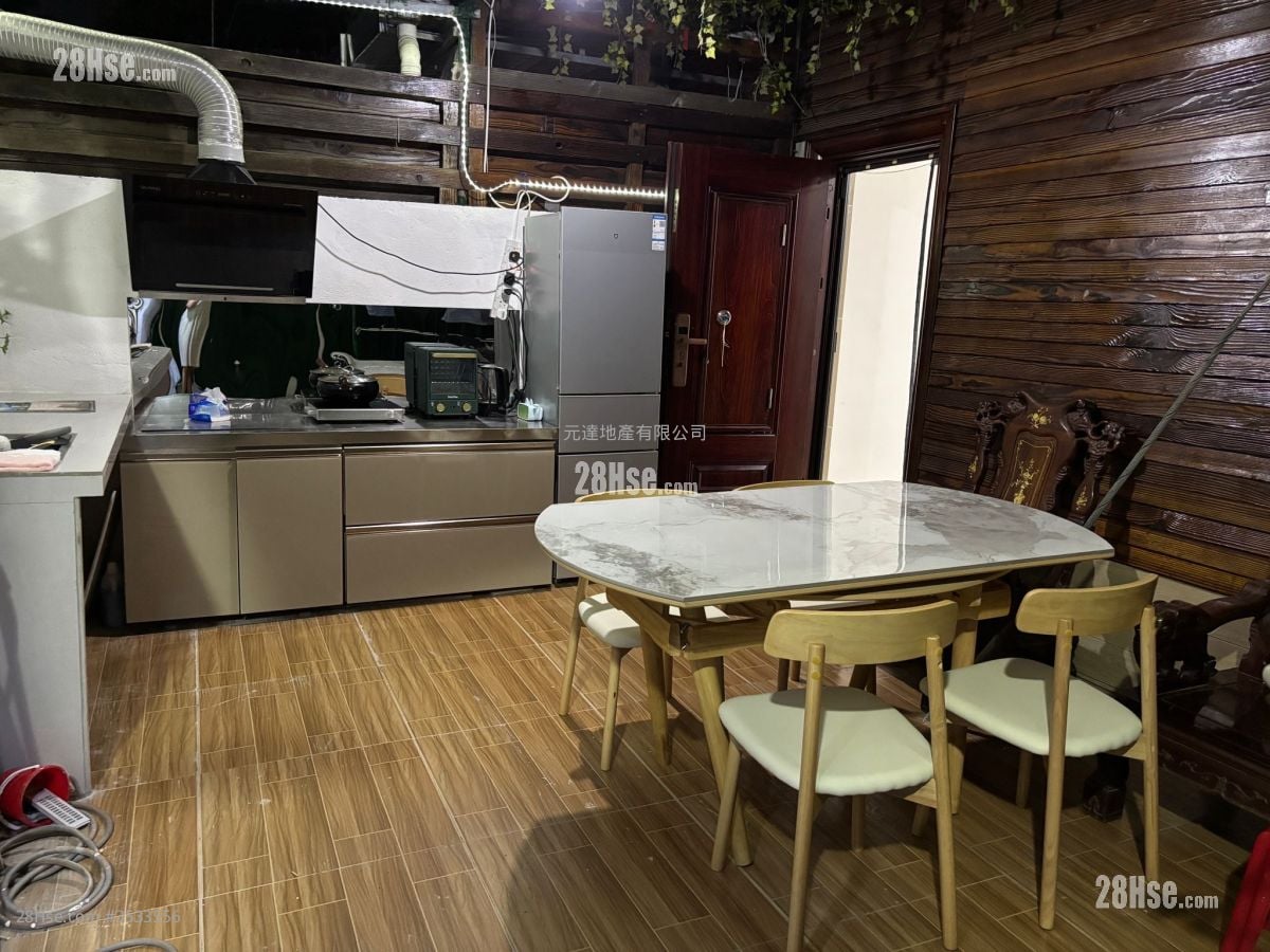 Village Rental 2 Bedrooms , 1 Bathroom