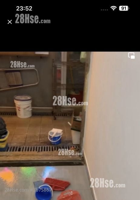 Kingswood Richly Plaza Sell Studio 60 ft²