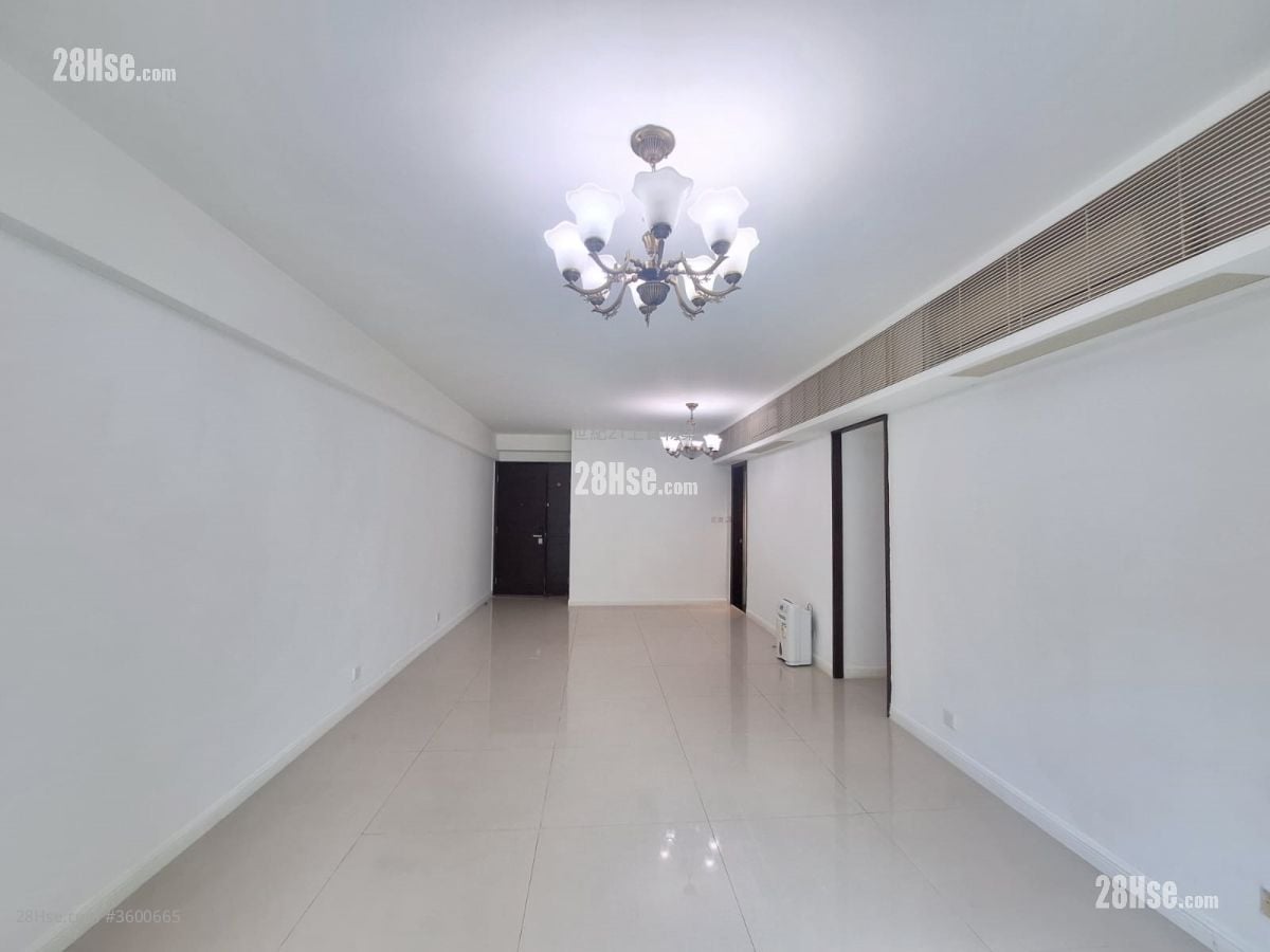 尚御 售盘 4 房 , 3 浴室 1,355 平方尺