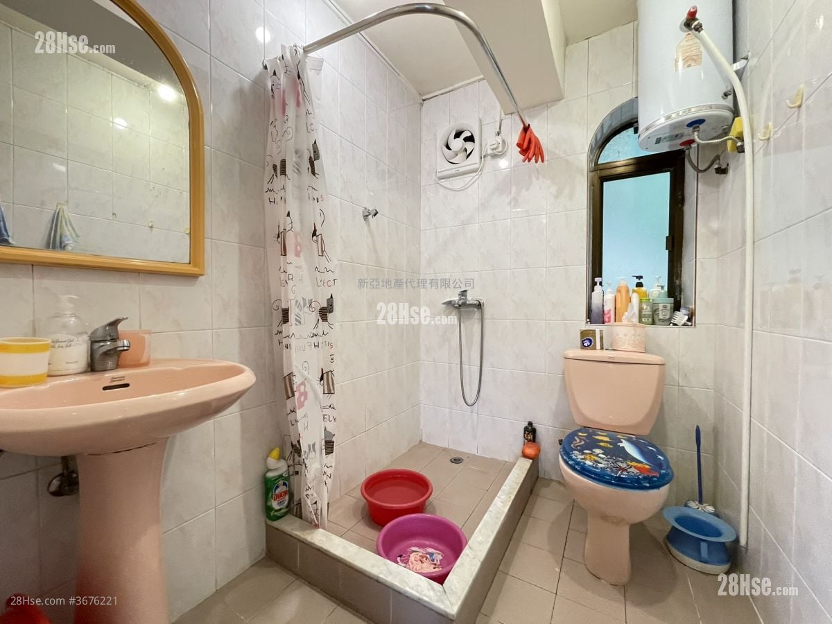 Village House Sell 2 Bedrooms , 1 Bathroom