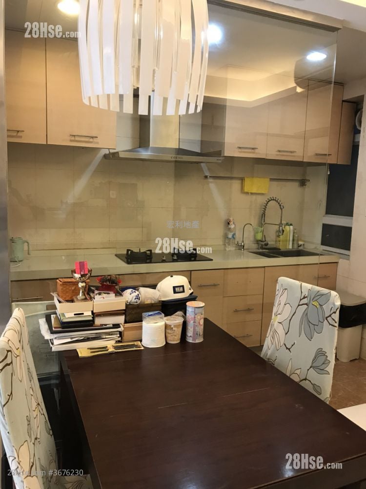 皆兴大厦 售盘 950 平方尺