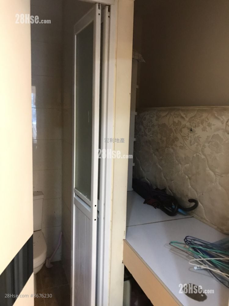 皆兴大厦 售盘 950 平方尺