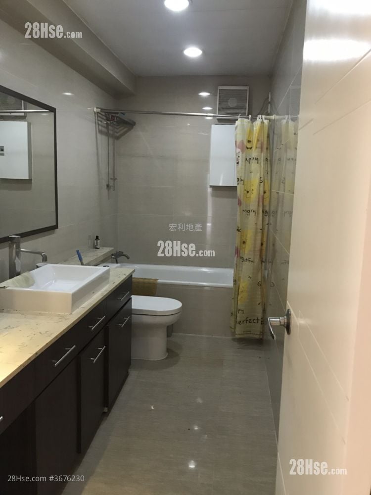 皆兴大厦 售盘 950 平方尺