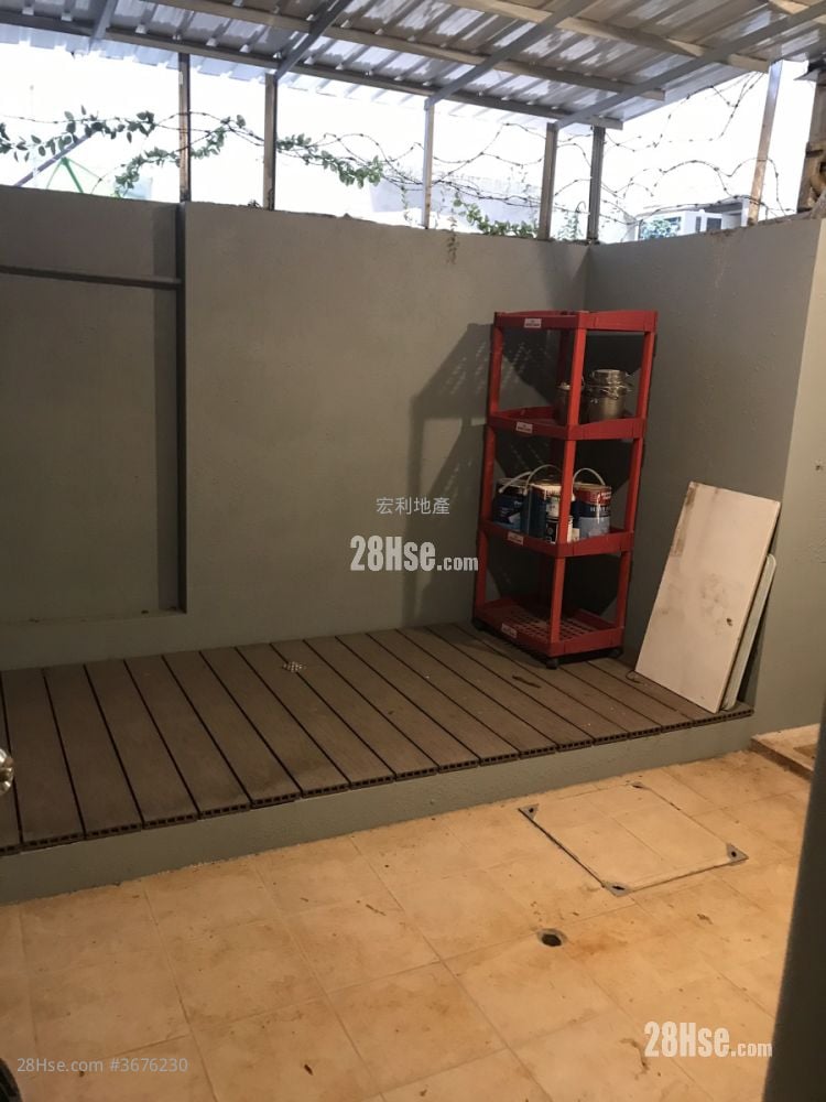 皆兴大厦 售盘 950 平方尺