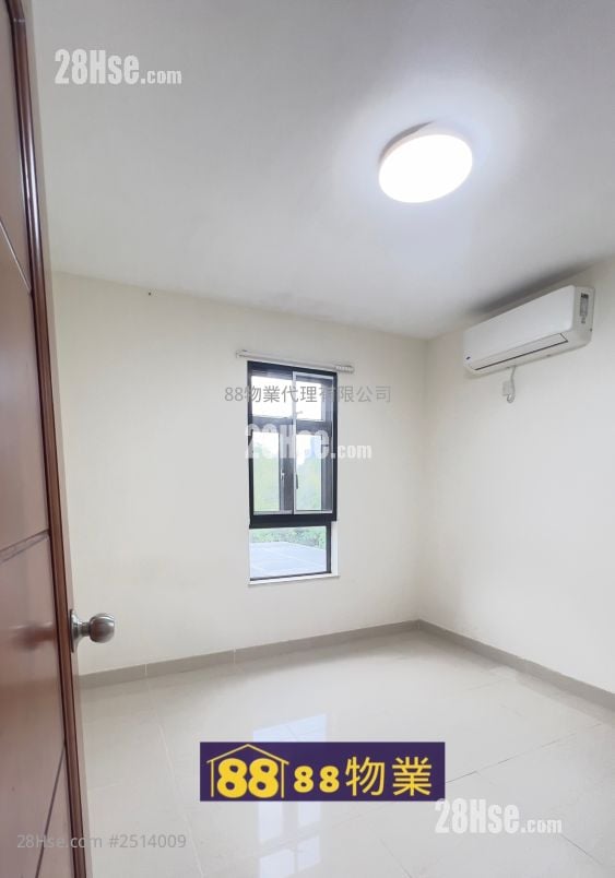 Village Sell 3 Bedrooms , 2 Bathrooms 700 ft²