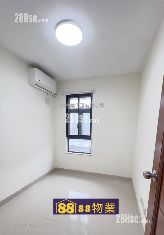 Village Sell 3 Bedrooms , 2 Bathrooms 700 ft²