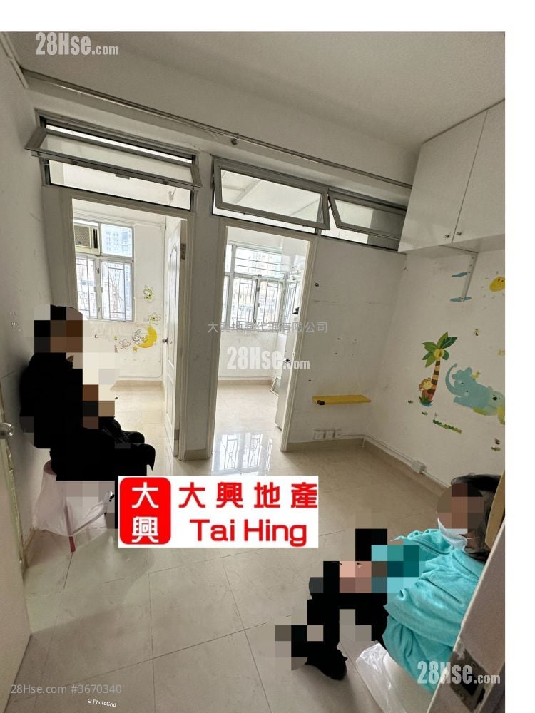 Winfield Building Sell 2 Bedrooms , 1 Bathroom 246 ft²